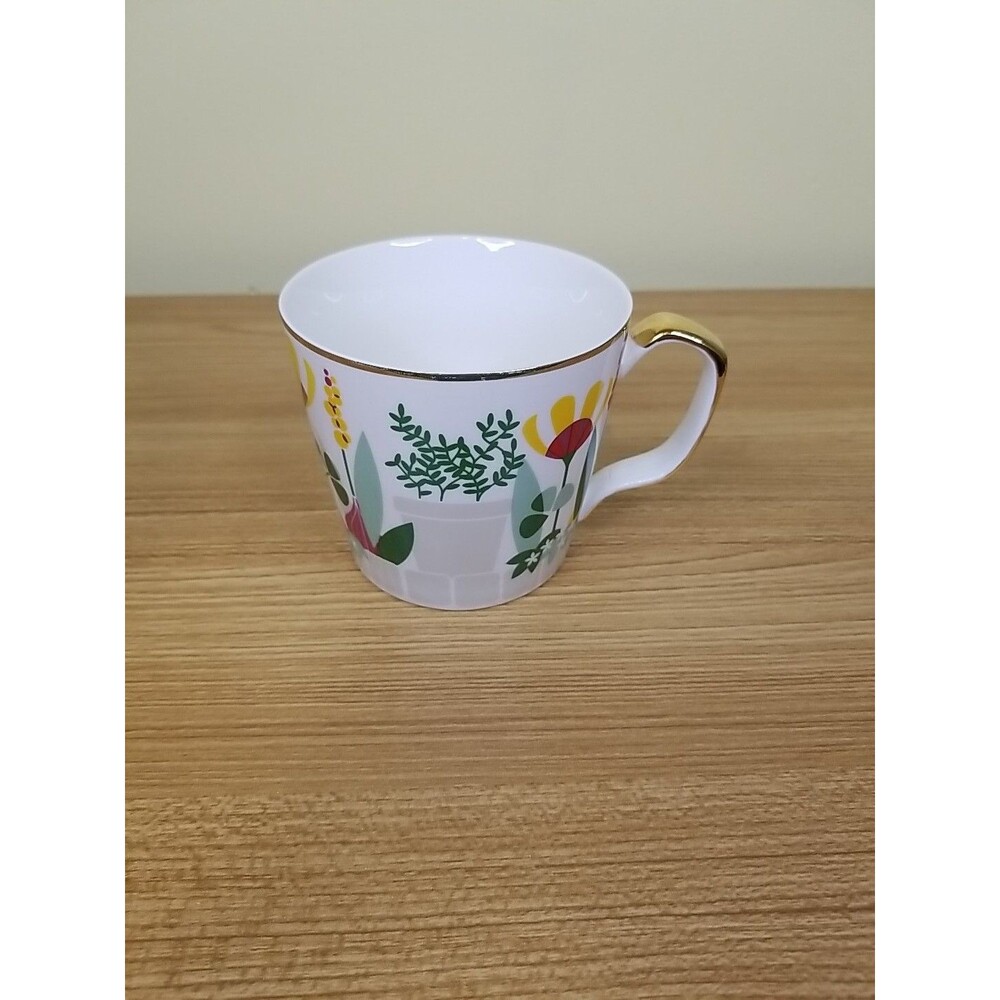 Grace's Teaware White With Flowers & Greenery Tea/Coffee Mug Gold rim & handle